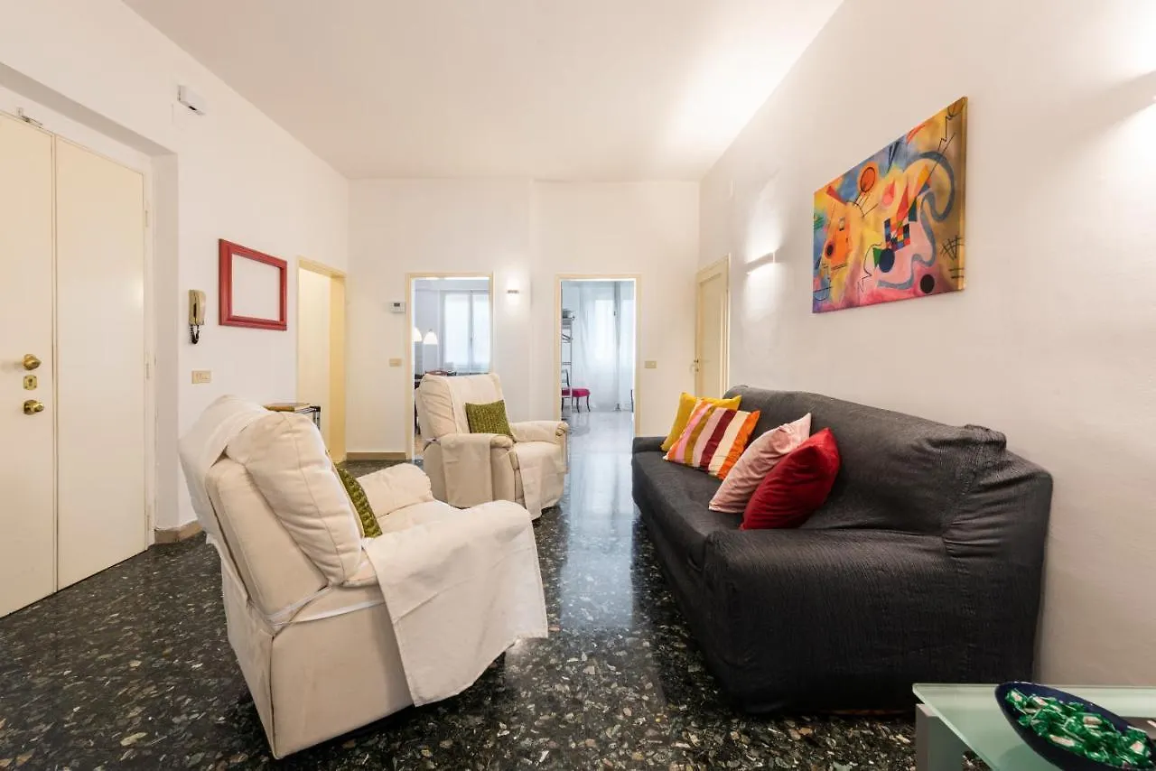 Wifi Ac & 2 Bathrooms Verrazzano Bridge Apartment Florence