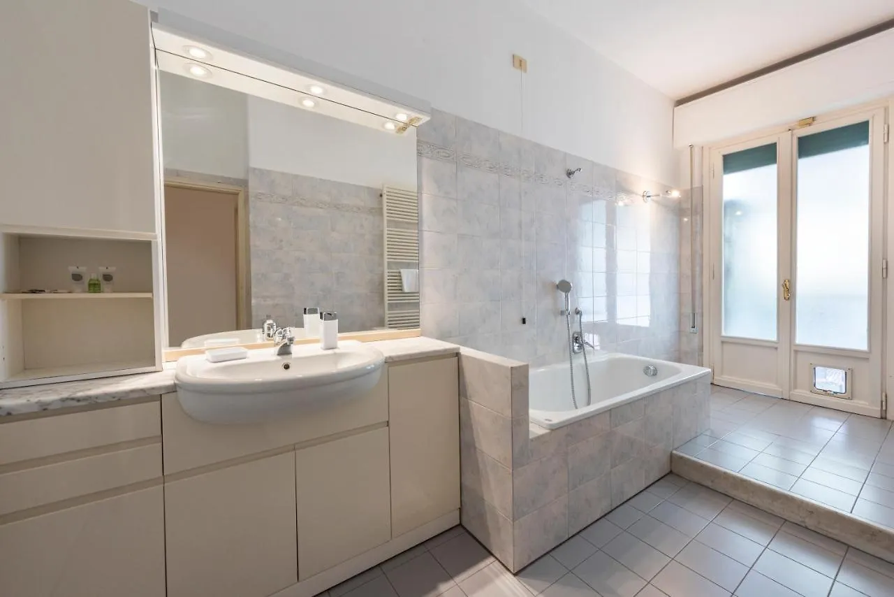 Wifi Ac & 2 Bathrooms Verrazzano Bridge Apartment Florence