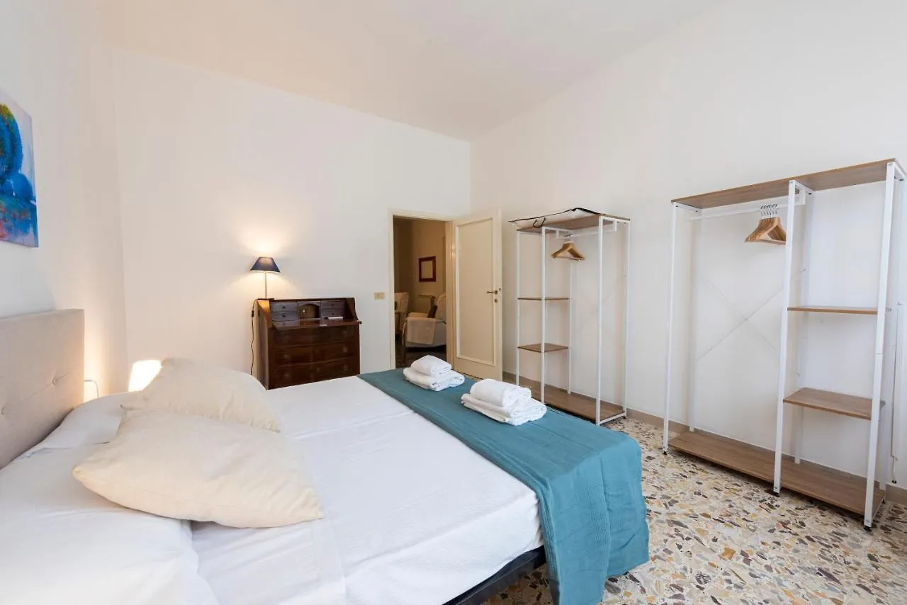 Wifi Ac & 2 Bathrooms Verrazzano Bridge Apartment Florence Italy