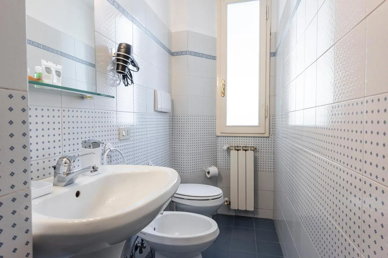 Wifi Ac & 2 Bathrooms Verrazzano Bridge Apartment Florence Italy