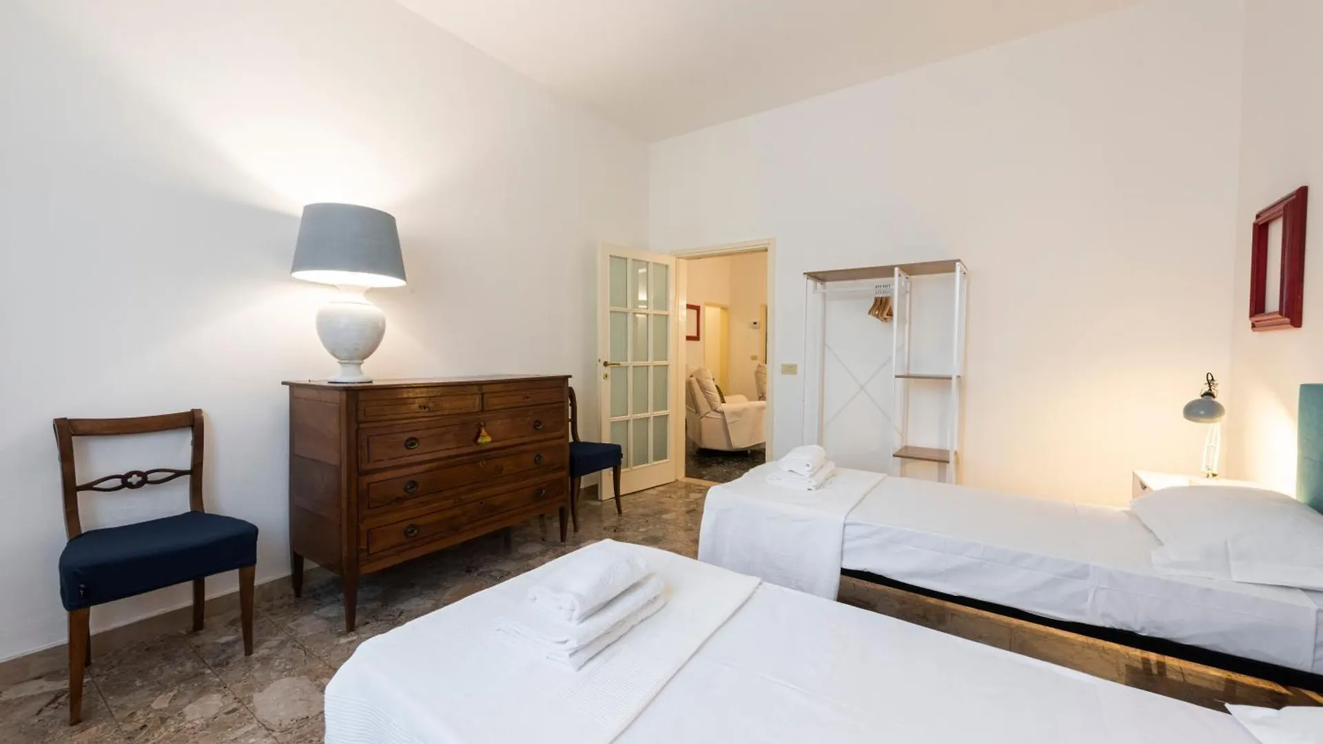 Wifi Ac & 2 Bathrooms Verrazzano Bridge Apartment Florence
